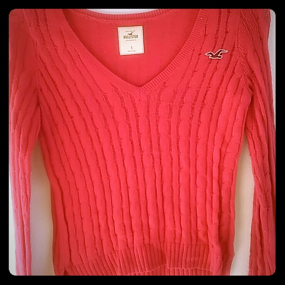 Hollister sweater